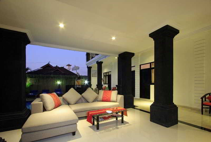 Kubu Anyar Hotel 4