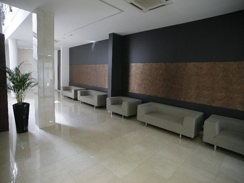 City Hotel 5