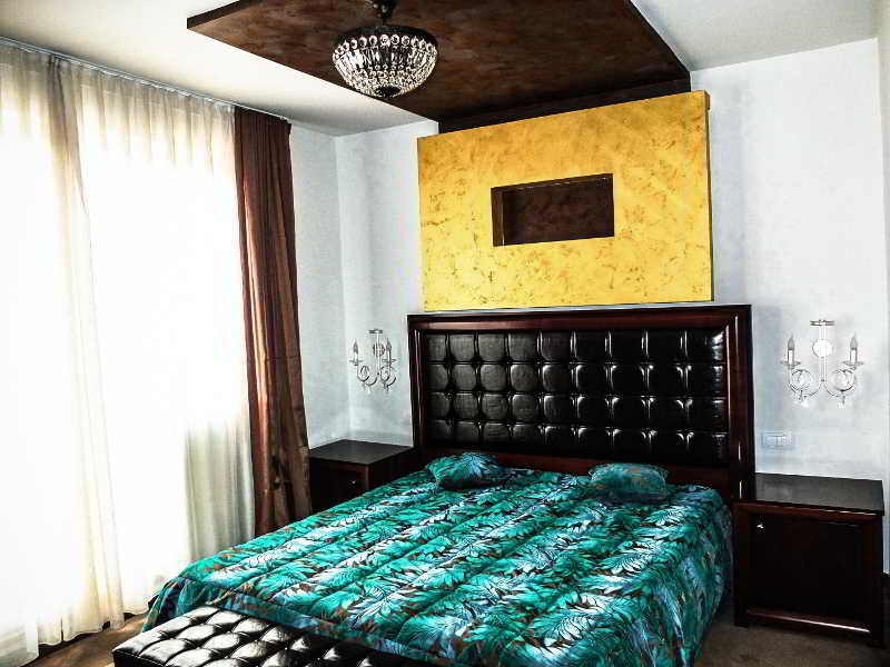 Putnik Hotel 5