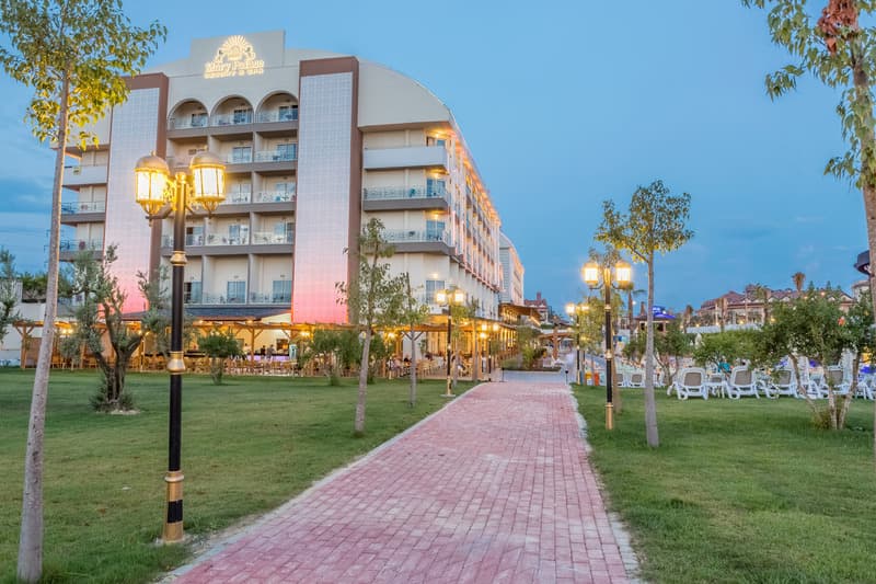 Mary Palace Resort & Spa 3