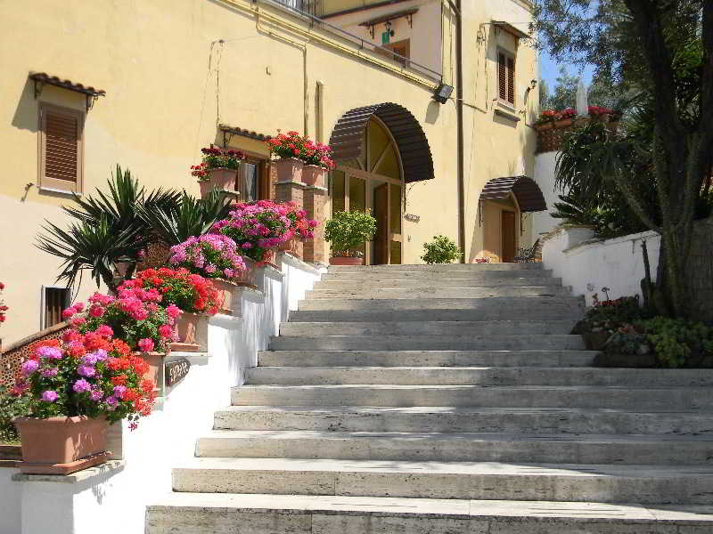 Oasi Madre Della Pace 5