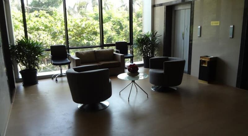 Hotel Satkar Grande 4