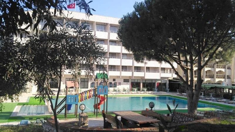 First Class Hotel 3