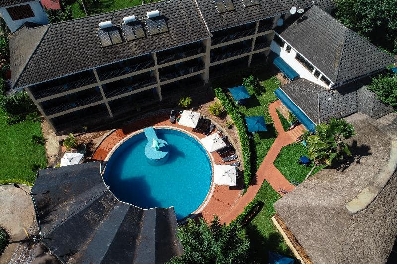 Dolphin Suites 3