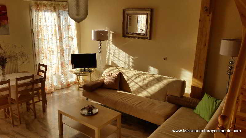 Lefkada Center Apartments 4