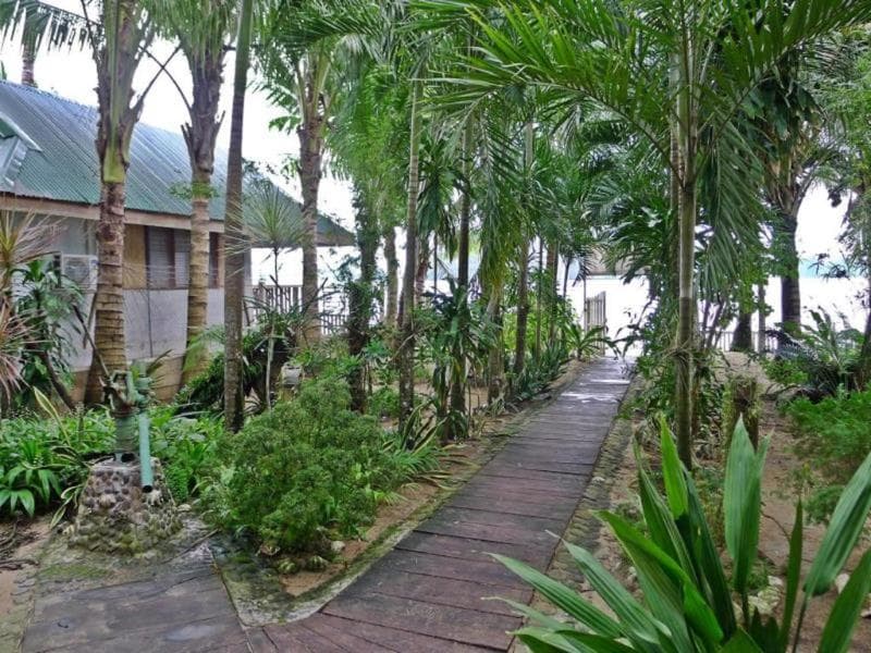 La Salangane Caalan Beach Villa 4