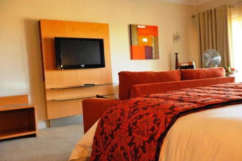 Kwantu Lions View Villa main