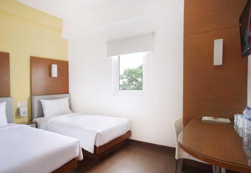 Amaris Hotel Malang 4