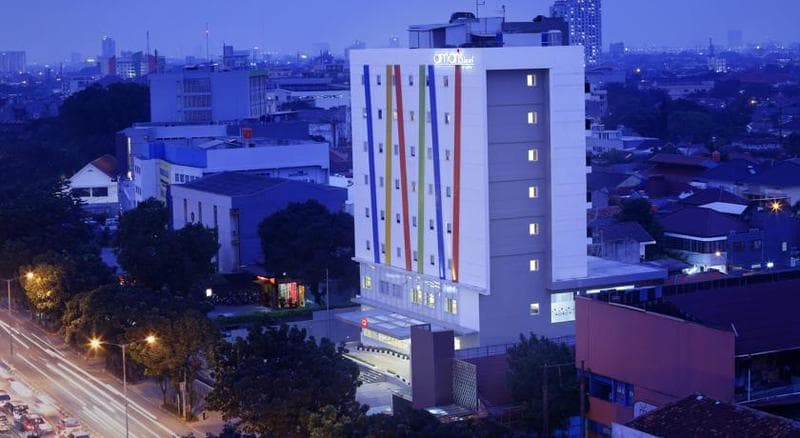 Amaris Tebet photo 1