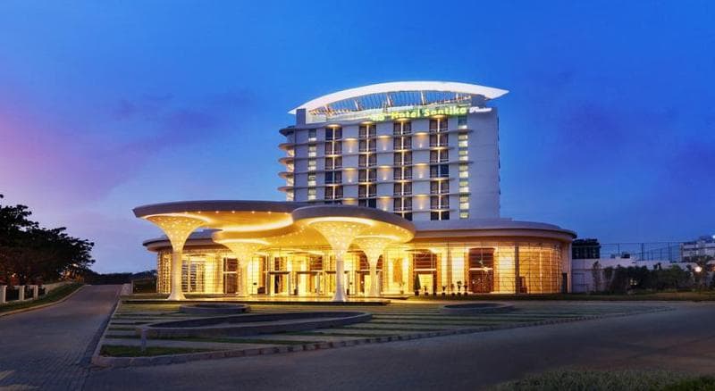 Santika Premiere Kota Harapan Indah photo 1