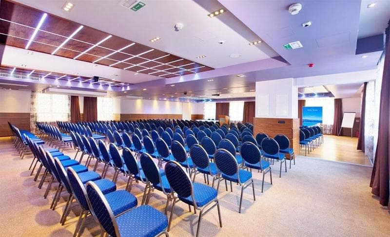 Hotel Plaza Omis main