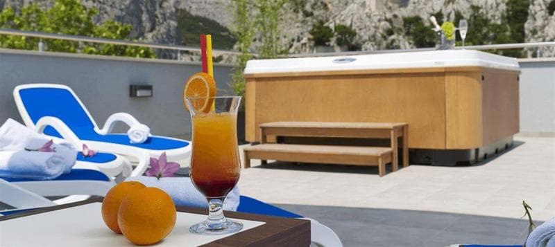 Hotel Plaza Omis 3
