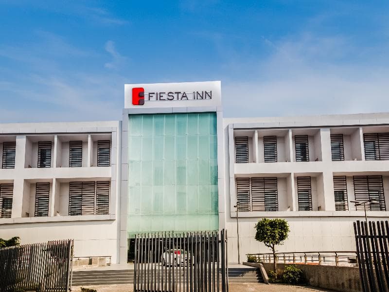 Fiesta Inn Plaza Central Aeropuerto 3
