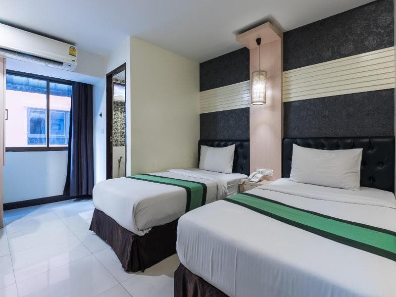 The Cozi Inn Bangkok 5