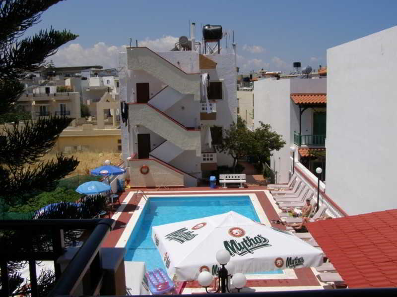 Eleni Apartments 5