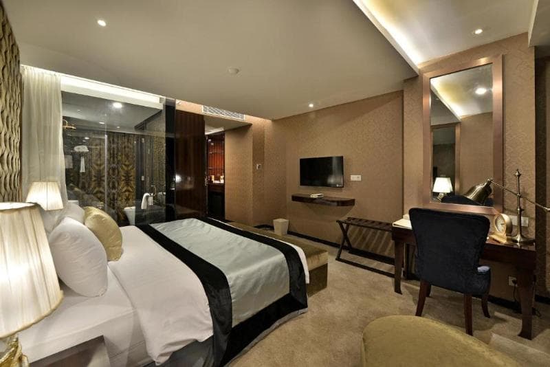 Amaroossa Grande Bekasi 2