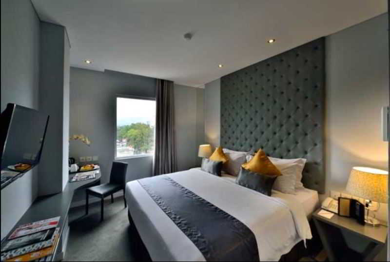 Serela Cihampelas Bandung Hotel 5