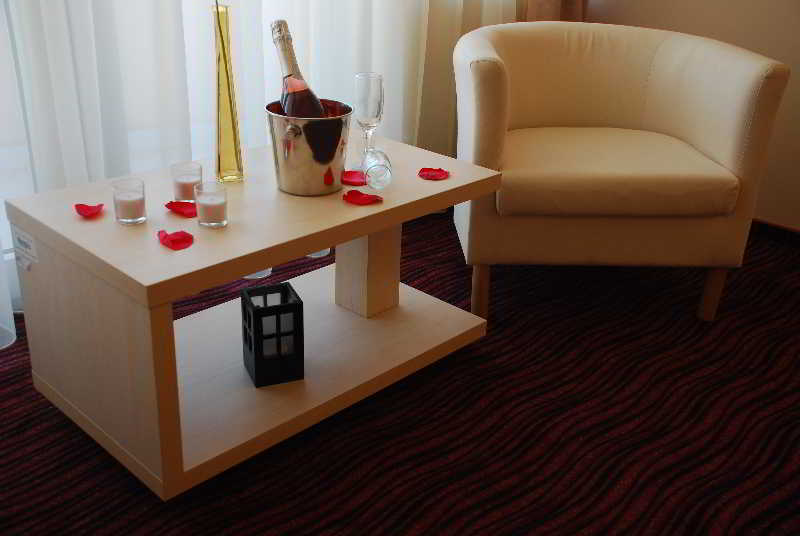 Hotel Nevis 5