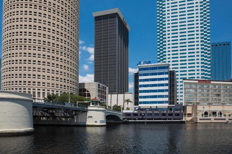 Aloft Tampa Downtown 5