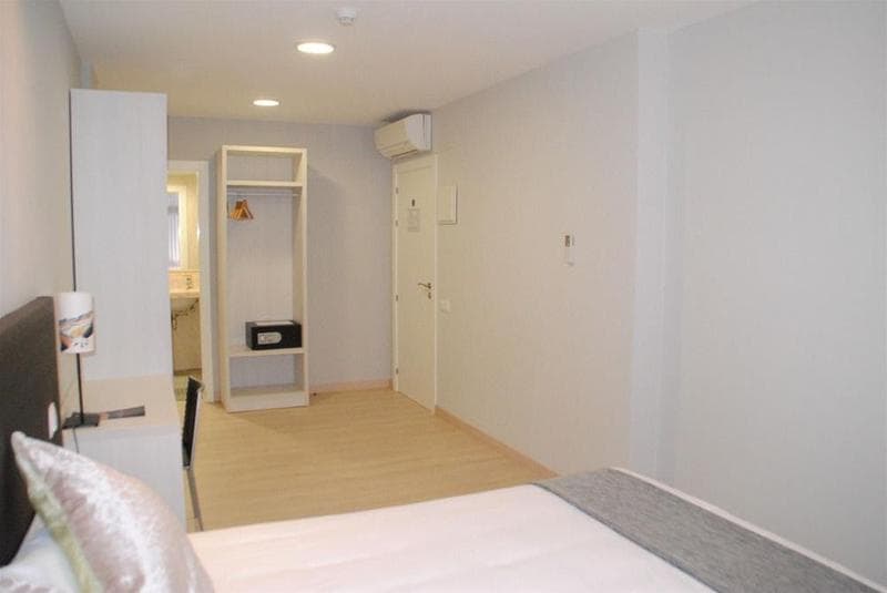 Hostal Aslyp 114 Barcelona 3