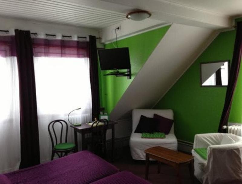 Logis Hotel Marchal 5