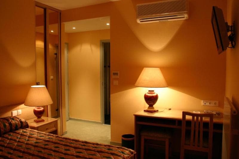 Hôtel Le Continental photo 1