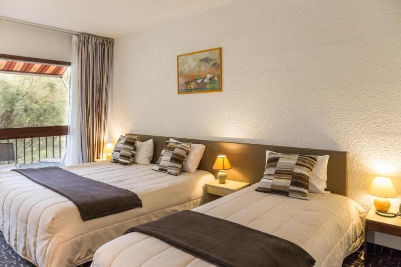 Logis Hotel La Belle Poule 4