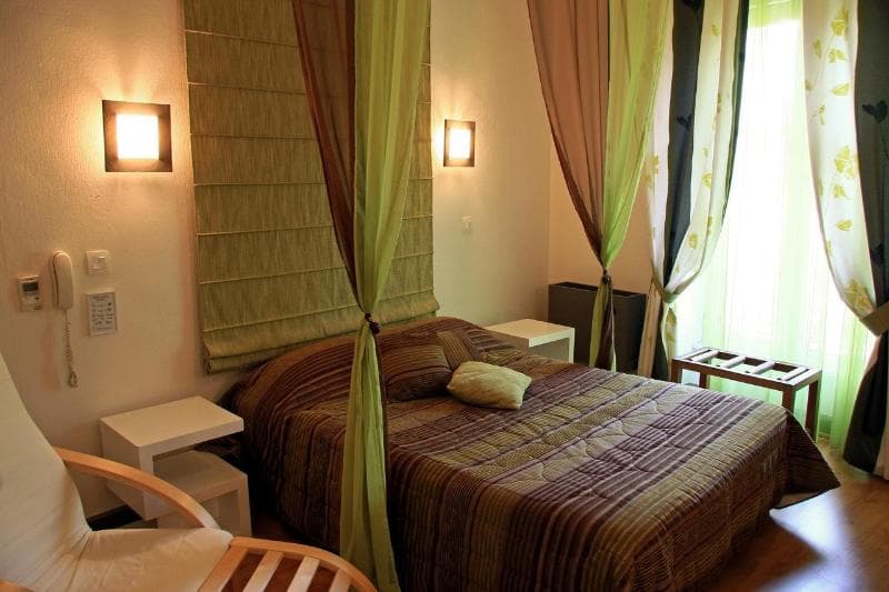 Grand Hotel De Lyon 3