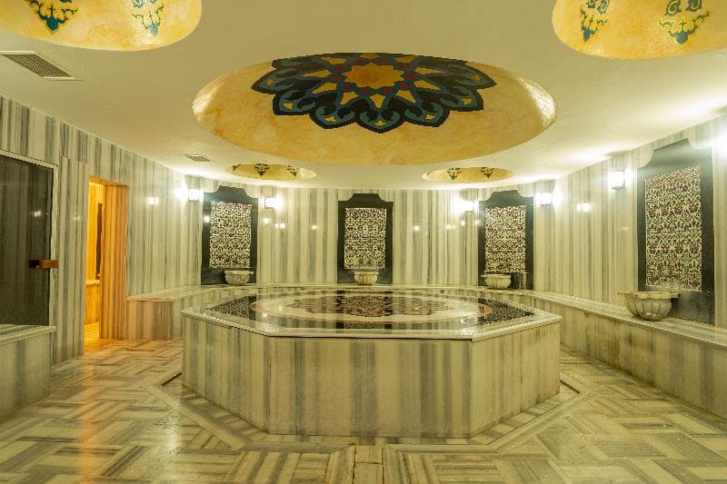 Throne Beach Resort & Spa 4