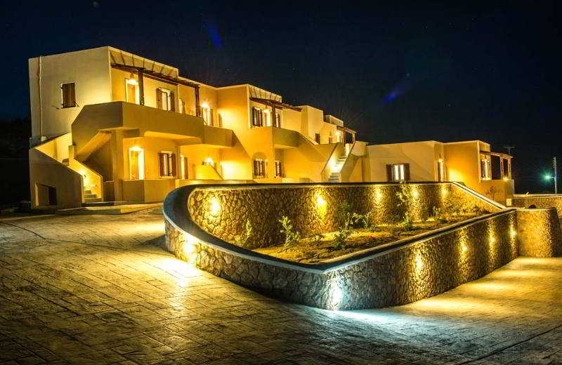 Moonlight Apartments Santorini photo 1