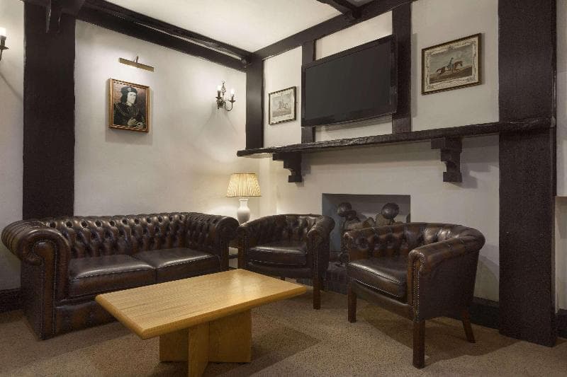 Ramada Crawley Gatwick 3