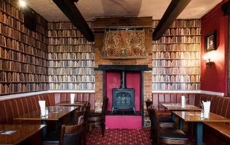 Hare & Hounds Hotel At Speen main
