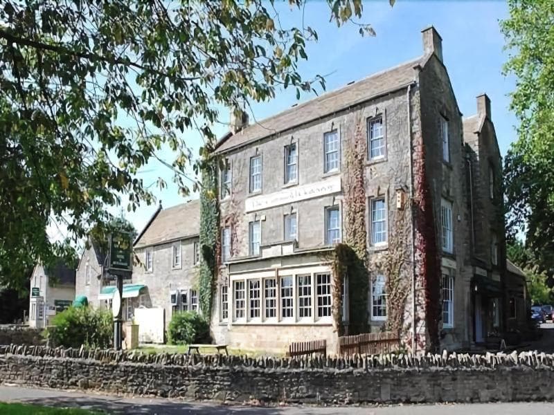 Cotswold Gateway 5