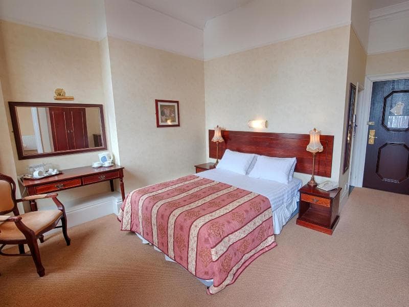 Queen S Hotel 5