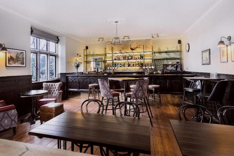 Stanton Manor photo 1