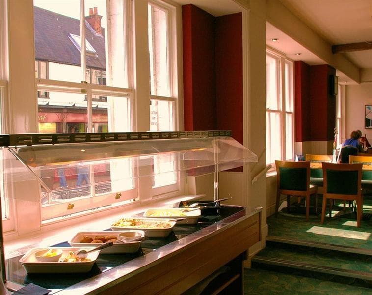 Red Lion Hotel 2