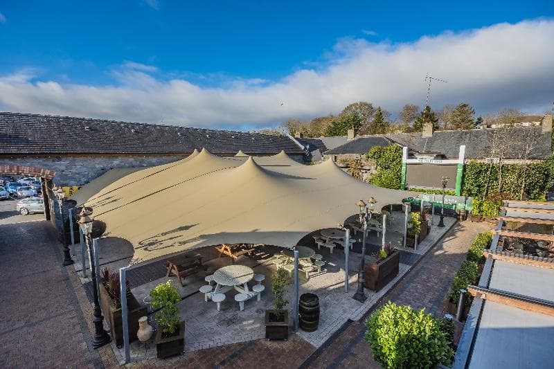 Court Yard Hotel photo 1
