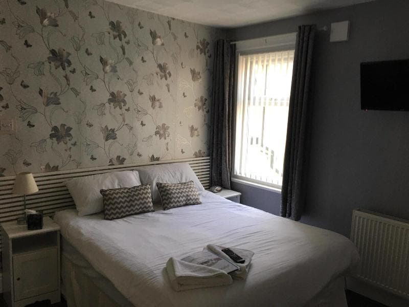 Glenheath Hotel photo 1