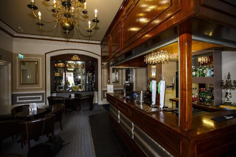 Shaw Hill Hotel Golf And Country Club main