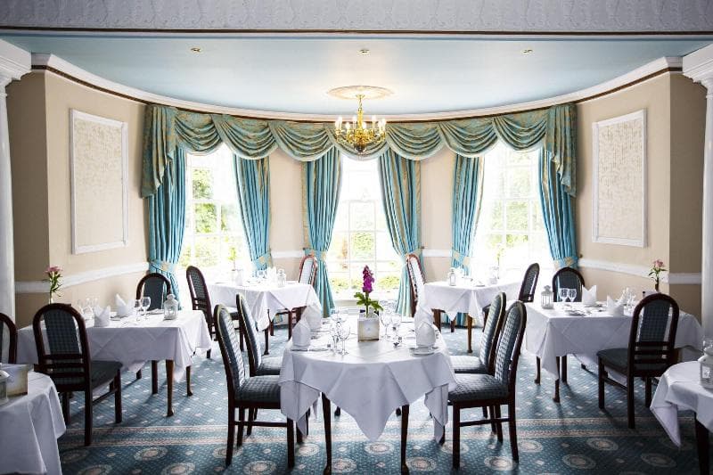 Shaw Hill Hotel Golf And Country Club 3