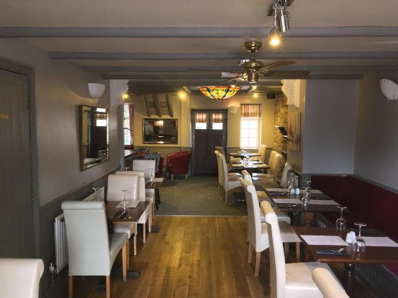 The Queens Head photo 1