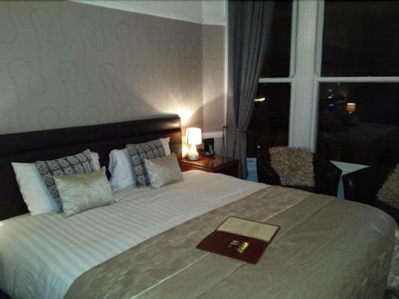 Lynton House B&B 5