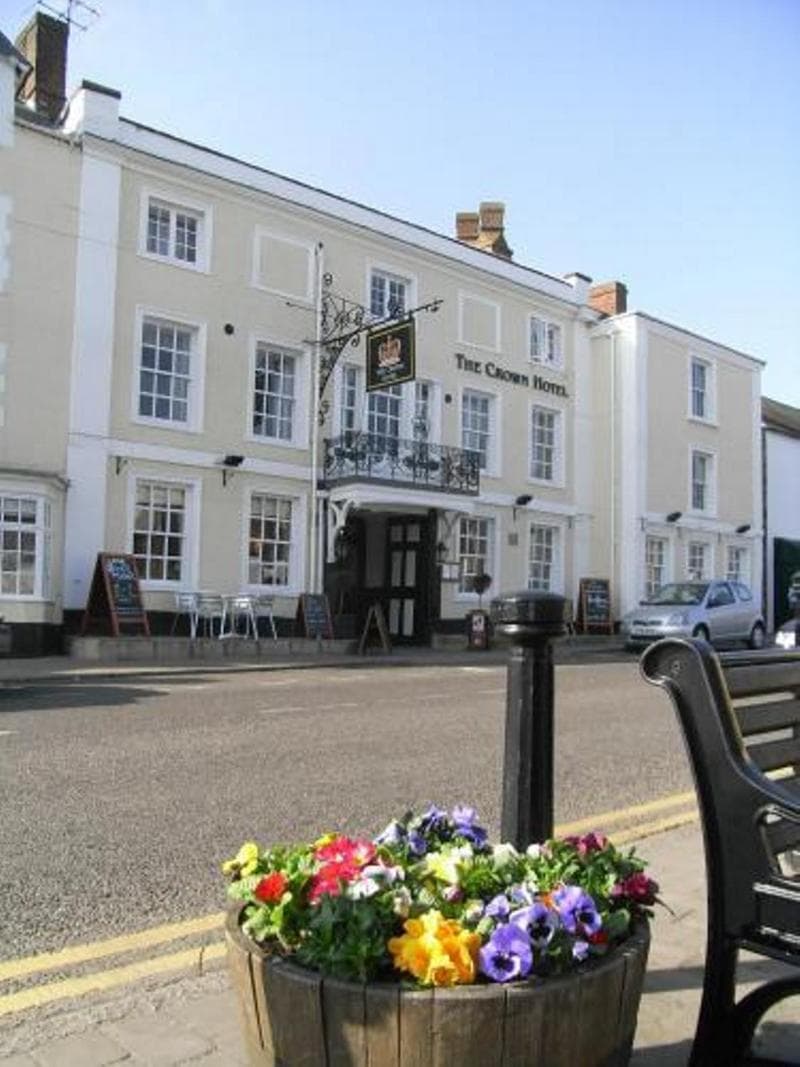 Crown Hotel Brackley photo 1