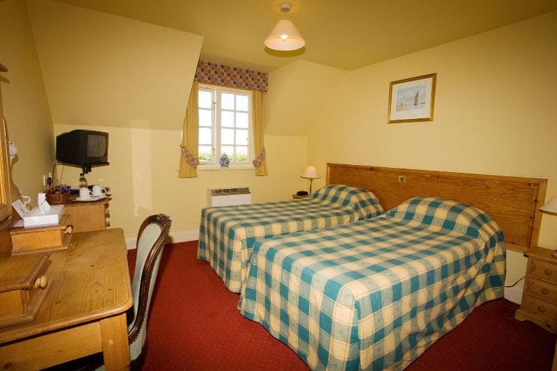 The Lifeboat Inn 3