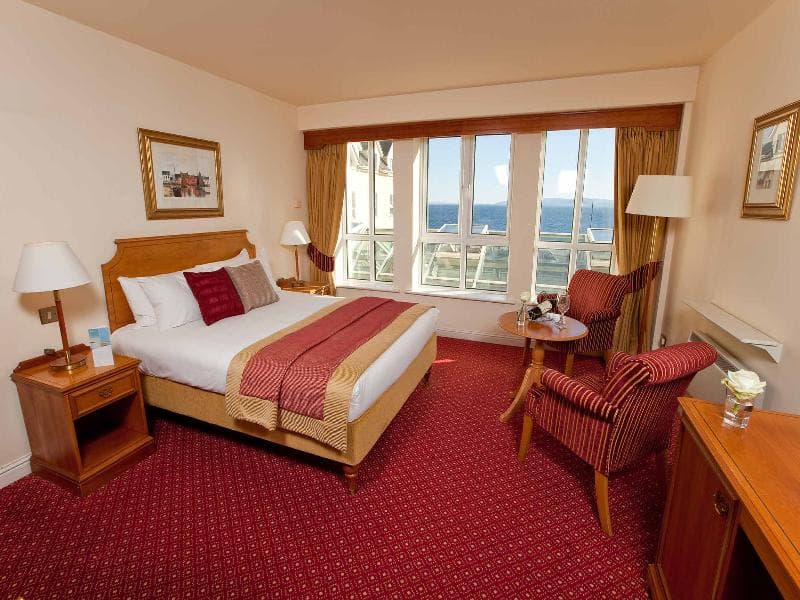 Hodson Bay Hotel 5