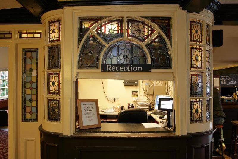 Original White Hart Ringwood 5