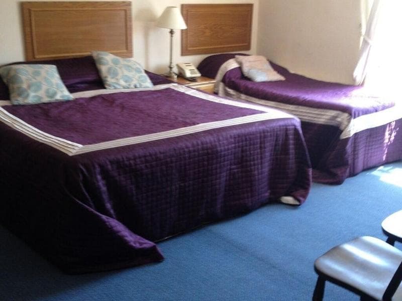 The Stukeleys Country Hotel photo 1
