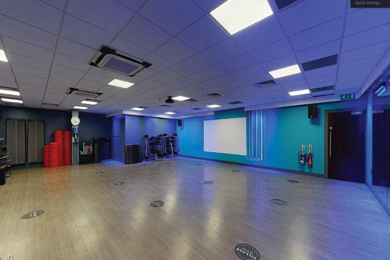 Village Hotel Farnborough 2