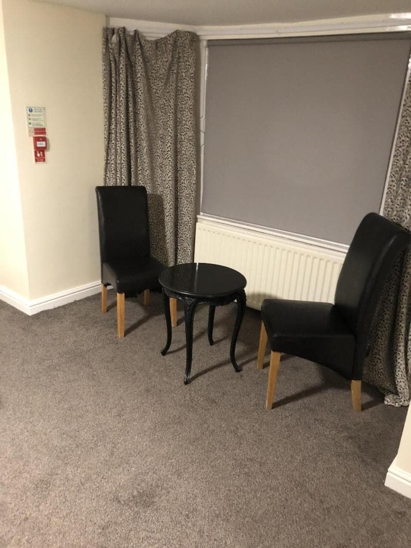 Manor Hotel photo 1
