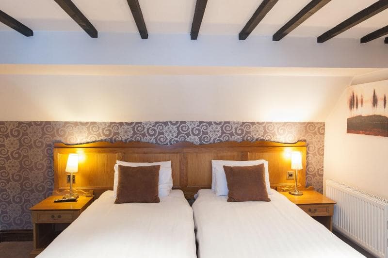 The Swan By Marstons Inns 4